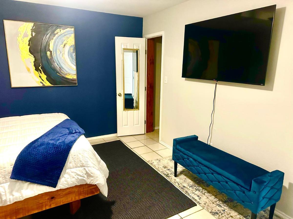Traveler Stay Plus Eagle Pass Ngoại thất bức ảnh
